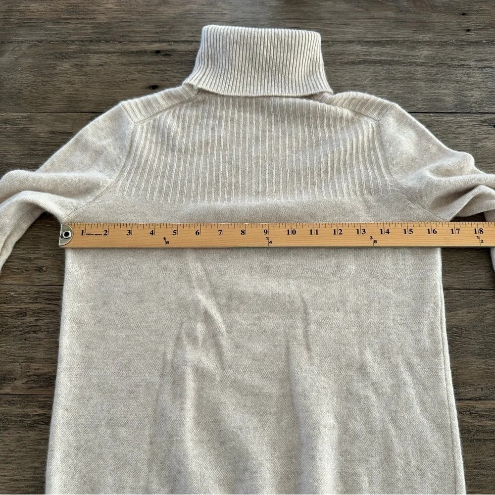 Pipes & Shaw Small 100% Cashmere Turtleneck Sweater oatmeal ribbed lightweight S - Picture 4 of 5